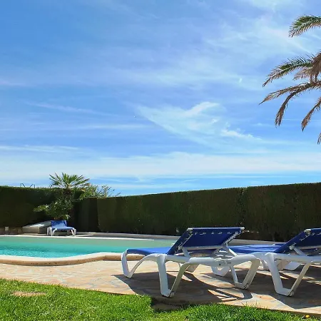 Catalina Stunning 4bedroom With Air Conditioning Sea Views & Private Swimming Pool Ideal For Families