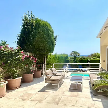 Catalina Stunning 4bedroom With Air Conditioning Sea Views & Private Swimming Pool Ideal For Families Villa