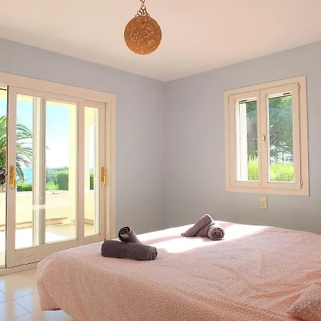 Catalina Stunning 4bedroom With Air Conditioning Sea Views & Private Swimming Pool Ideal For Families فيلة لاميتّيا ذي مار
