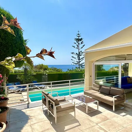 Catalina Stunning 4bedroom With Air Conditioning Sea Views & Private Swimming Pool Ideal For Families فيلة